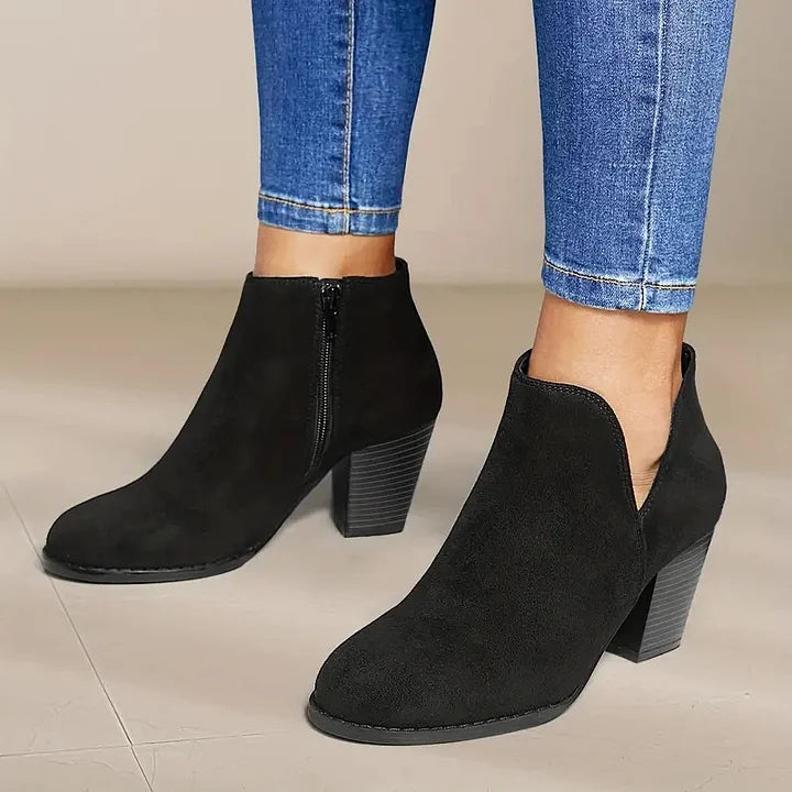 ALEXE™ | WOMEN'S CHUNKY HEEL BOOTS