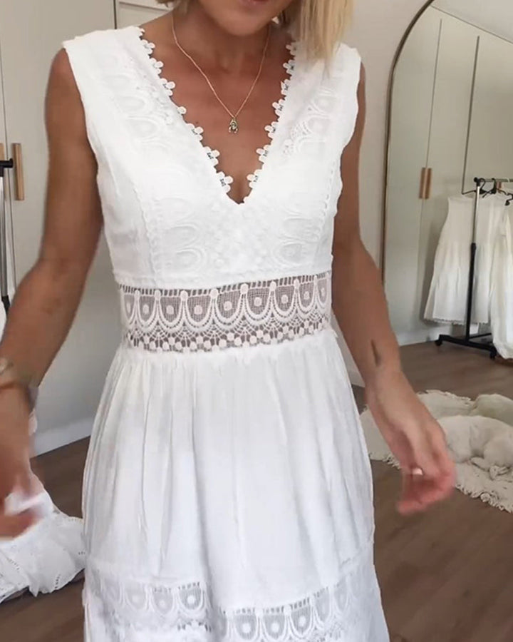 Kimmy™ - Lace V-Neck Dress