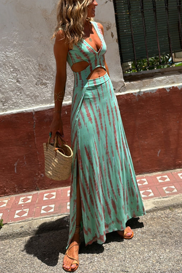 Monica™ - Print Neckline Design Slit Stretch Dress