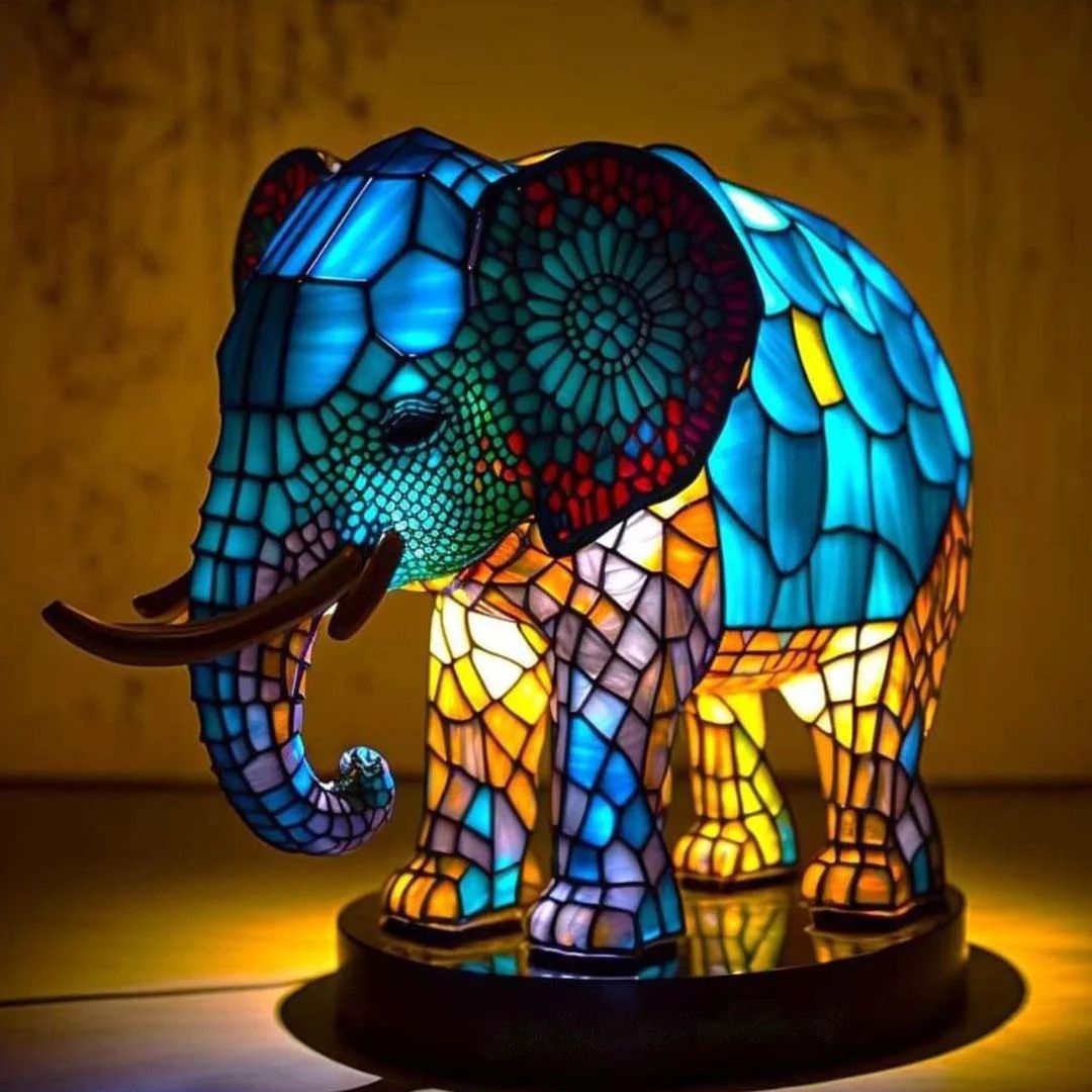 Rajah | Magic Elephant Lamp in Coloured Glass