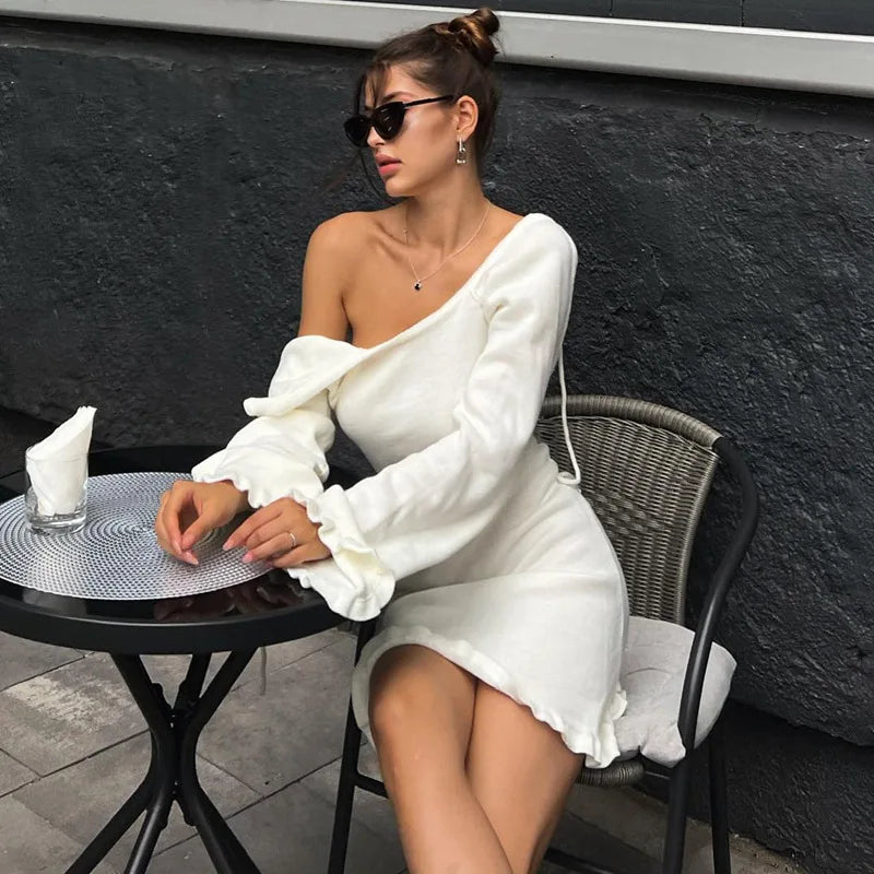 Eva™ - Chic Backless Mini Dress