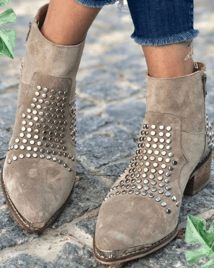 VALENTINA | ANKLE BOOTS WITH STUDS