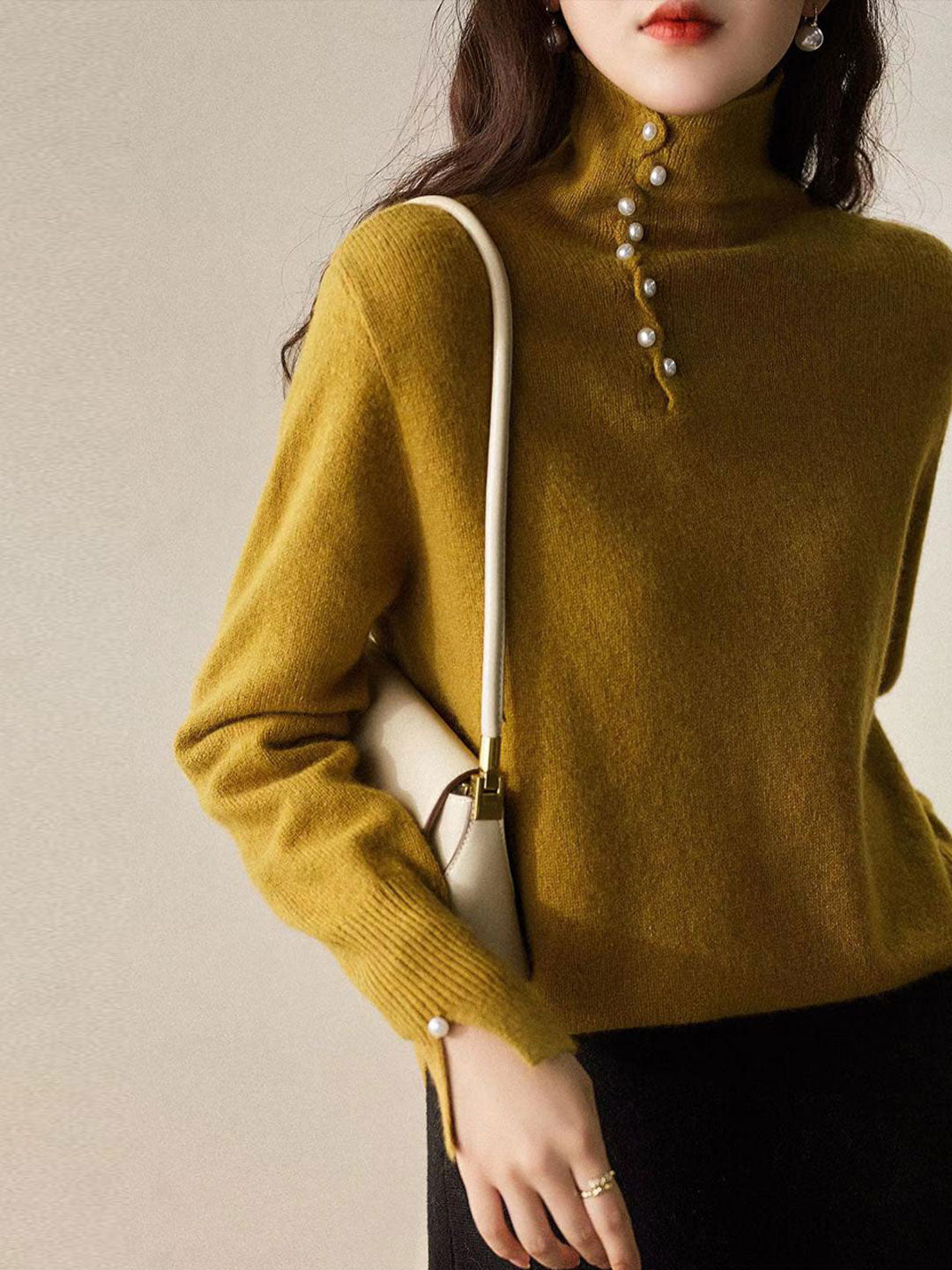 Janet™ - Vintage Buttoned Turtleneck Knitted Jumper