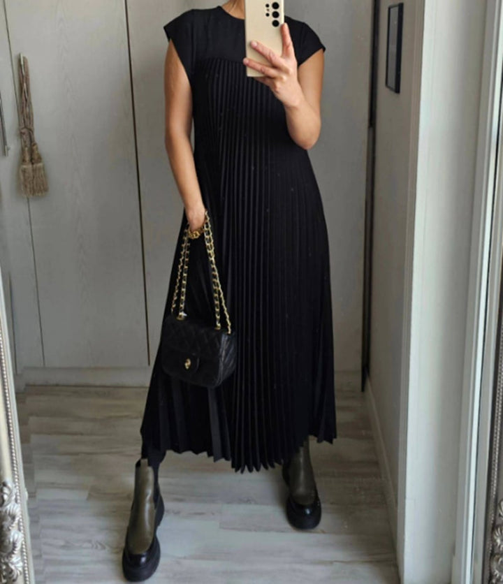 Jolina™ - Timeless and Comfortable Dress