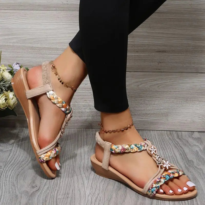 Lina™ | Woven Flat Sandals