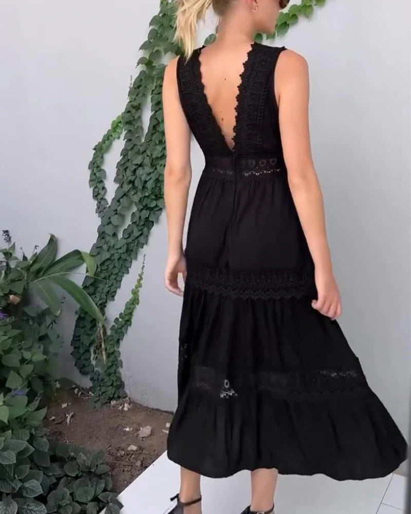 Kate™ – Elegant Lace V-Neck Maxi Dress