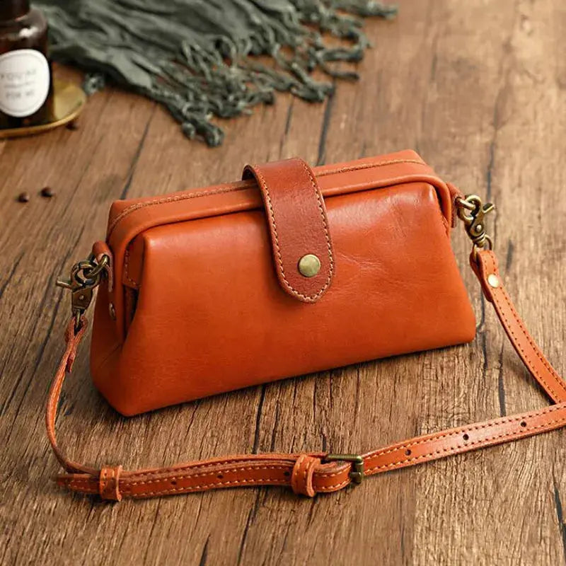 Velissa’s Timeless Charm | Unique Women’s Bag