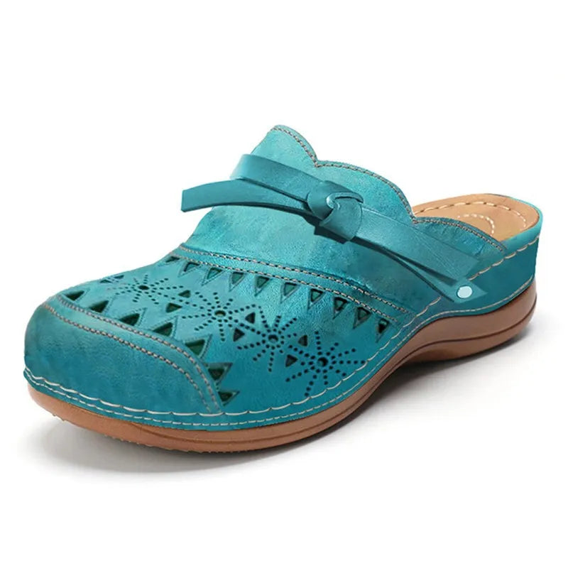 Élodie™ | Perforated Summer Clogs