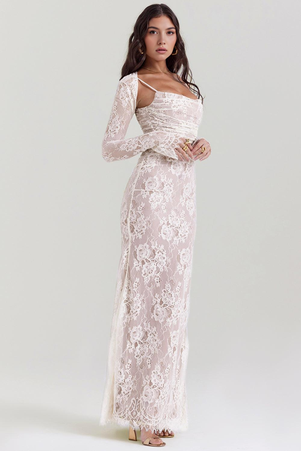 Diana™ - Elegant Lace Maxi Gown
